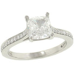 Pavé Diamond Engagement Ring in Platinum with 0.20 ct Total Diamond Weight