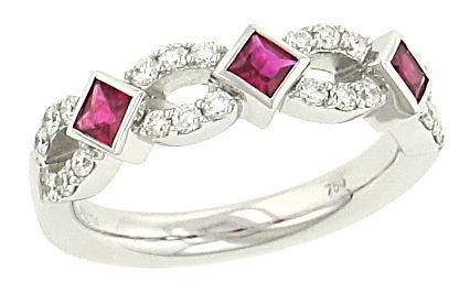 Ladies Pave Diamond and Bezel Set Princess Cut Ruby Fashion Ring Gem .75cttw Diamond .39cttw (Size 6.25 is available) |||