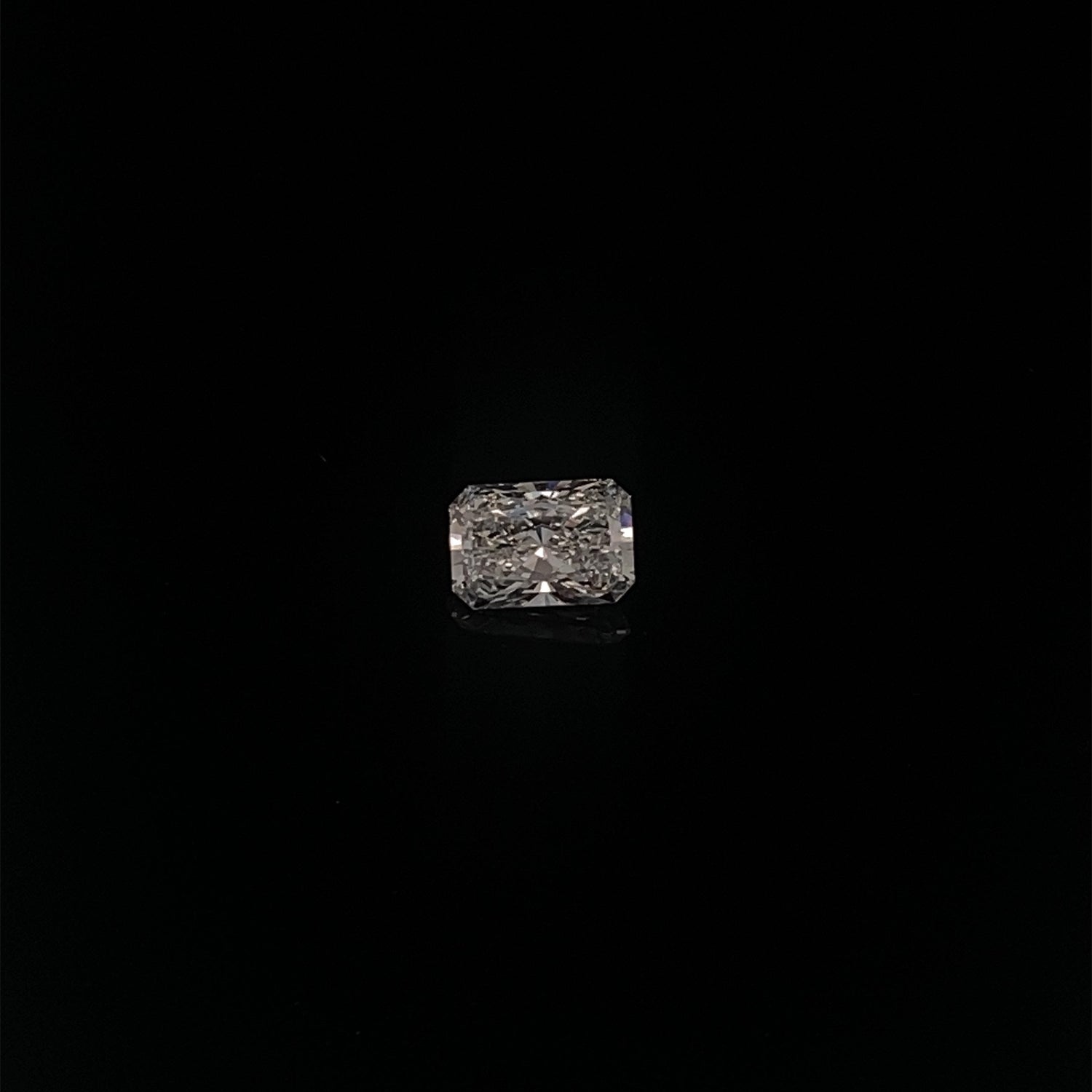 4.01 CT Radiant Cut Lab Grown Loose Diamond – IGI Certified
