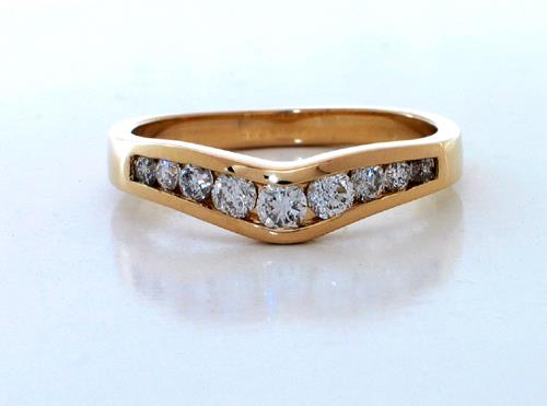 Ladies Diamond Band