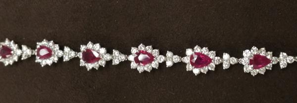 18K White Gold Ruby and Diamond Bracelet 10.14cttw