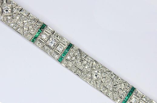 Platinum Art Deco Diamond and Emerald Bracelet, Circa 1930