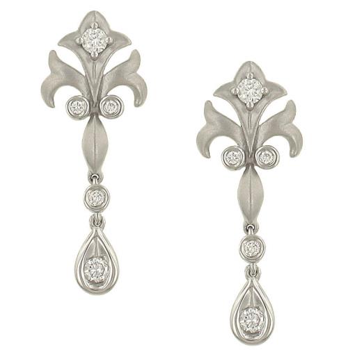 14K White Gold Tulip Design Diamond Dangle Earrings .21cttw