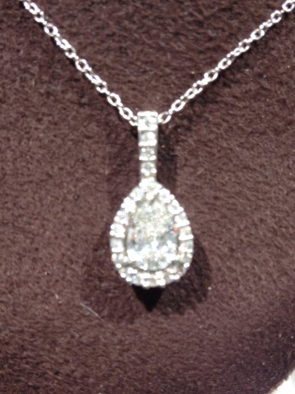 Ladies Pear-Shaped Halo Diamond Pendant in 14k White Gold 1.00cttw