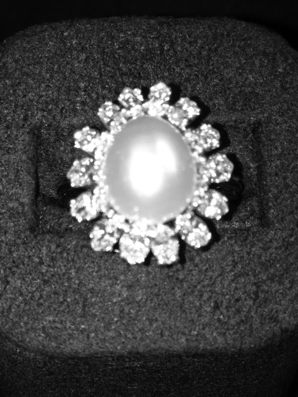 14K Gold Ladies’ Pearl and Marquise Diamond Fashion Ring