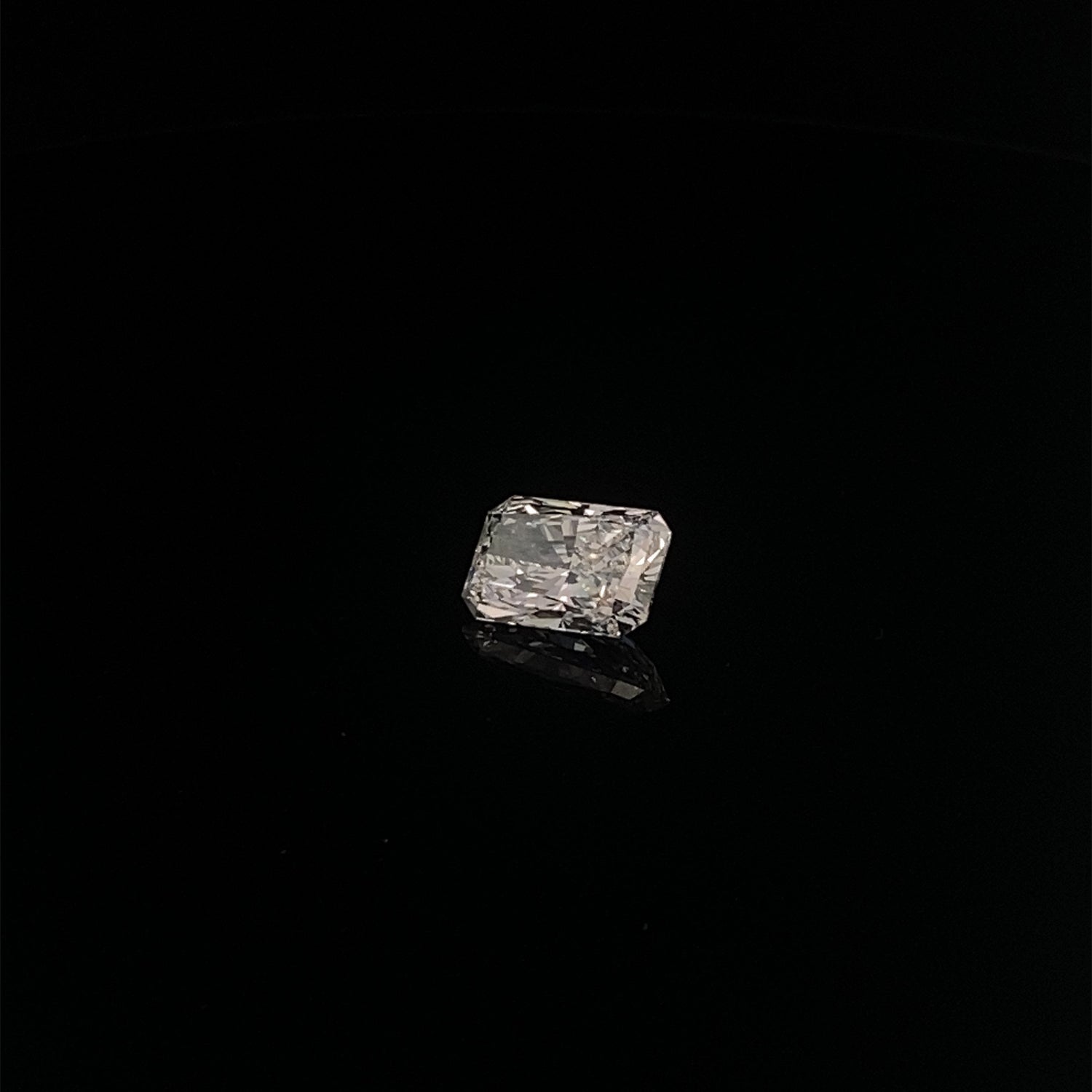 5.24 CT Radiant Cut Lab Grown Loose Diamond – E Color, VS1 Clarity, IGI Certified (602314875)